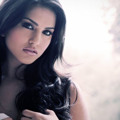 New sunny leone hd wallpapers